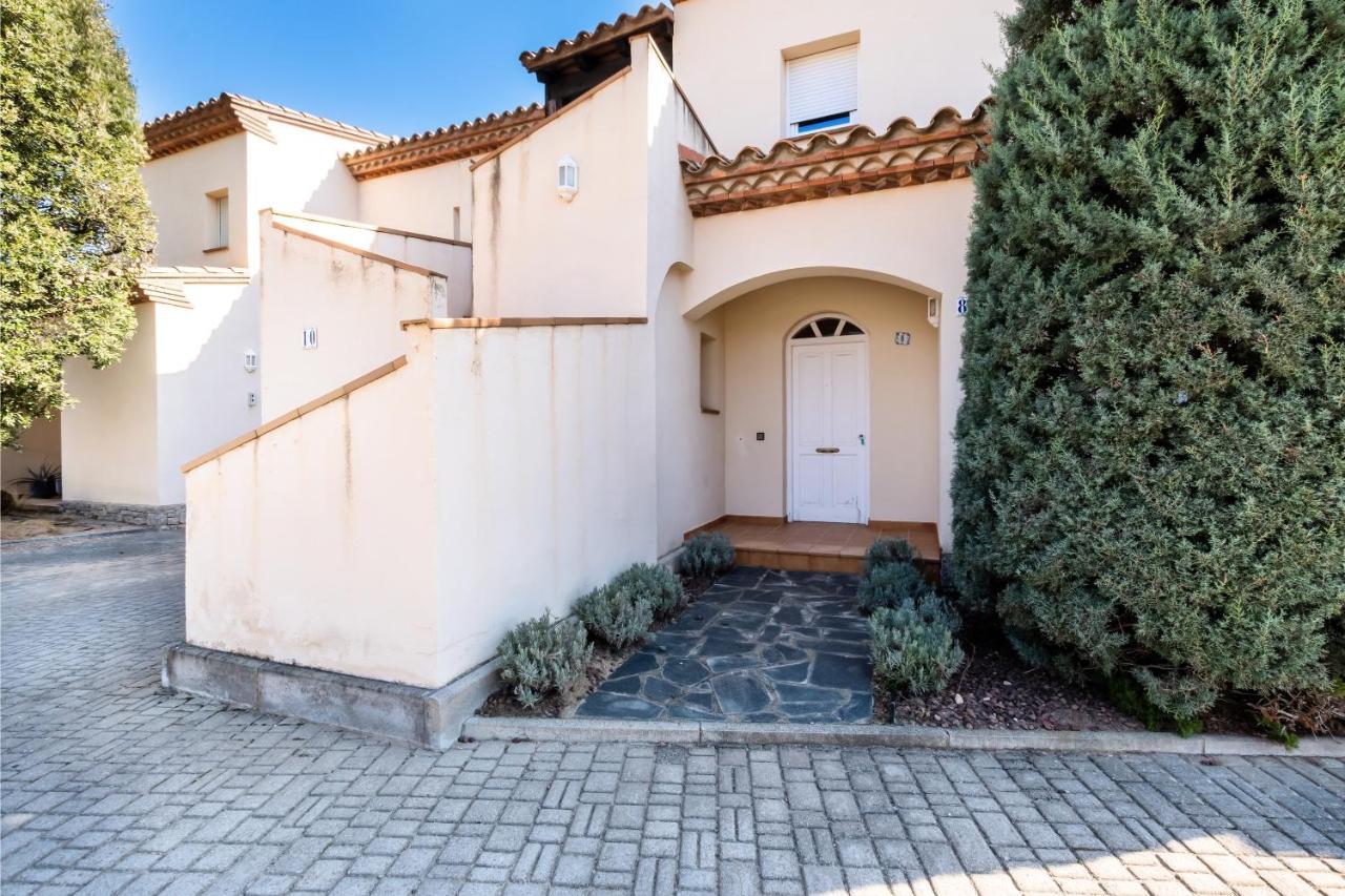 Villa Golfy 8 Golf Bonmont Terres Noves 外观 照片